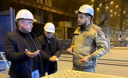 Специалисты Барнаульского ДСУ №4 провели технический осмотр конструкций на заводе изготовителе «ТюменьСтальМост»